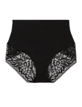 Smoothlines&trade; Firm Control High Leg Shaping knickers
