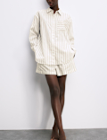 AUTOGRAPH SATEEN STRIPE REVERE SHORTIE