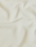 Heatgen&trade; Maximum Thermal Short Sleeve Top