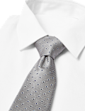 Outline Spot Tie