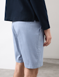 Regular Fit Super Lightweight Chino Shorts