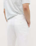 Regular Fit Stretch Chinos