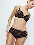 Soutien-gorge plongeant push-up Jasmine à armatures et dentelle, bonnets A à E