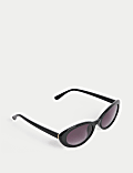 Owalne okulary przeciwsłoneczne kocie oczy