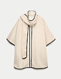 Poncho avec écharpe en similicuir