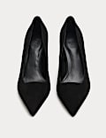 Escarpins en daim à bout pointu et talons aiguilles