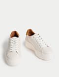 Leren sneakers met veters, plateauzool en Freshfeet™