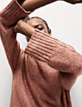 Strukturierter Pullover mit Alpakawolle, Trichterkragen