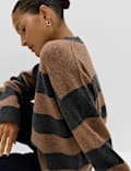 Gestreifter Relaxed Fit Pullover mit Rundhalsausschnitt und Wollanteil