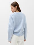Pull en laine coupe d&eacute;contract&eacute;e &agrave; encolure ronde