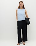 Air-Yarn Crew Neck Knitted Vest