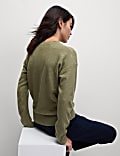 V-Neck Jumper