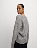 Cloud-Yarn Ribbed V-Neck Jumper