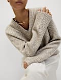 Cloud-Yarn Ribbed V-Neck Jumper