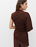Top drap&eacute; asym&eacute;trique &agrave; une &eacute;paule