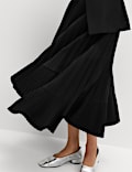 Asymmetrische midi-plooirok