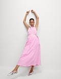 Tailliertes Midaxikleid mit G&uuml;rtel