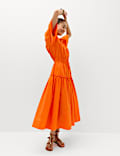 Robe midi 100 % coton &agrave; taille ajust&eacute;e et col &agrave; nouer