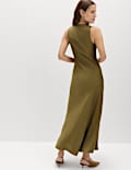Midaxi-Tr&auml;gerkleid aus Satin mit U-Ausschnitt