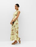 Robe midi coupe droite &agrave; encolure ronde et motif fleuri