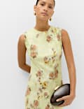 Robe midi coupe droite &agrave; encolure ronde et motif fleuri