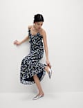 Gemustertes Midi-Trägerkleid mit hohem Lyocellanteil und Rüschen