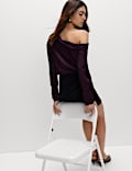 Top en satin à épaules dénudées