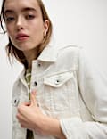 Veste en jean de coton extensible