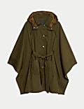 Gabardina estilo capa impermeable
