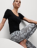 Lightweight Scoop Neck Ruched Yoga T-Shirt