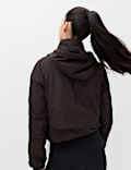 ז'קט גשם Stormwear&trade;&lrm; עם צווארון גבוה