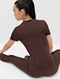 Ultraheat&trade; Thermal Crew Neck Fitted T-shirt