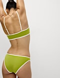 Bikinitop met wijde, ronde hals en contrasterende afwerking