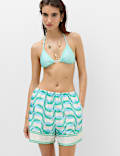 Celana Pendek Pantai Satin Bermotif