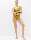 Ba&ntilde;ador de escote estilo camisola brillante