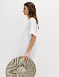 Robe tube coupe courte en lin avec encolure