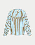Kemeja Kerah V Campuran Katun Motif Garis
