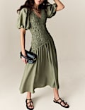 Textured V-Neck Puff Sleeve Midaxi Shirred Dress
