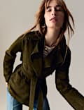 Suède trenchcoat met platte kraag en riem