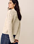Cardigan en coton m&eacute;lang&eacute; &agrave; encolure et motif crochet