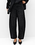 Mid Rise Embellished Barrel Jeans