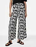  Printed Wide Leg Cropped Trousers