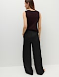 Pantalon coupe large en satin avec cordon