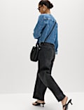Mid Rise Barrel Jeans