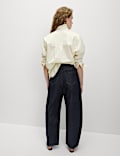 Relaxed Mid Rise Barrel Jeans