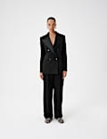 Taillierte Smoking-Jacke mit Spitzrevers