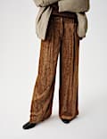 Bundfaltenhose aus Samtcord mit weitem Bein