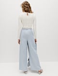 Relaxed Trousers with Linen