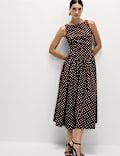 Robe midaxi à col rond, taille ajustée et motif pois