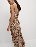Vestido bodycon a media pierna de tirantes con malla floral